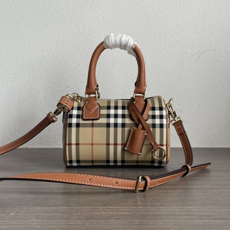 Bv*b*rry speedy bags